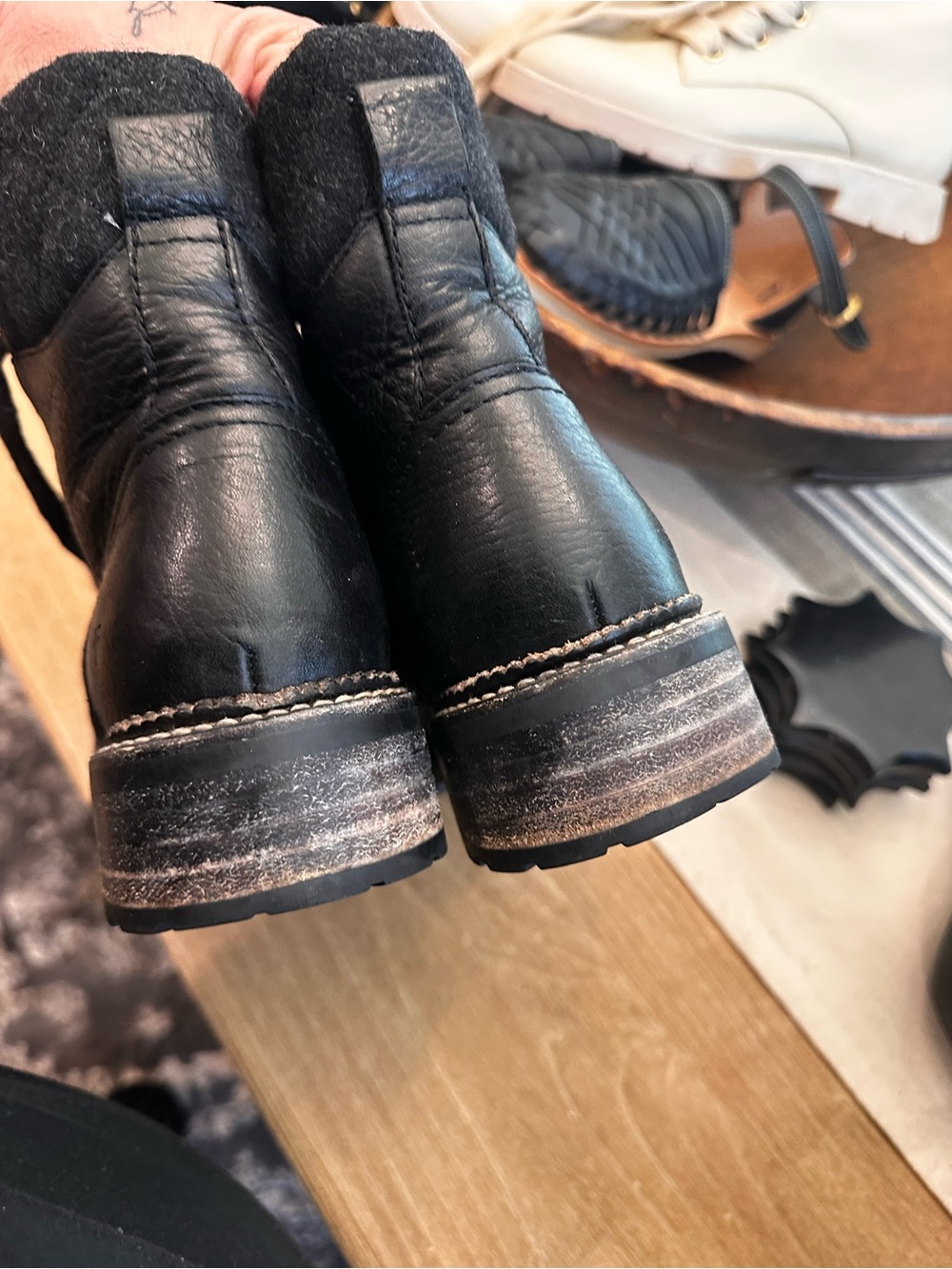 Frye hiker boot - Picture 3 of 5